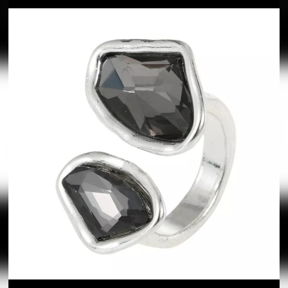 ALULAS • Boho ring with smoked gray crystal - Picture 2 of 8